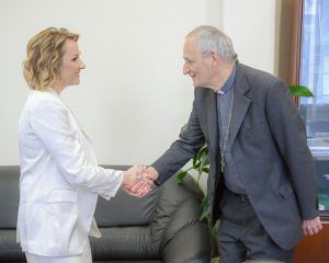 Vatikan zu Besuch in Russland