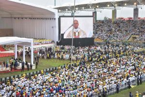 Papst kehrt nach Rom zurück